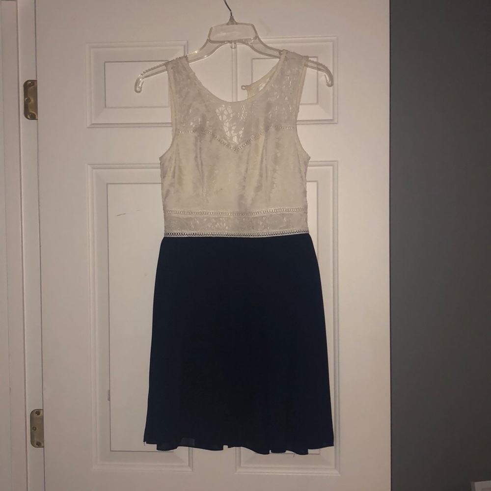 Juniors Dress